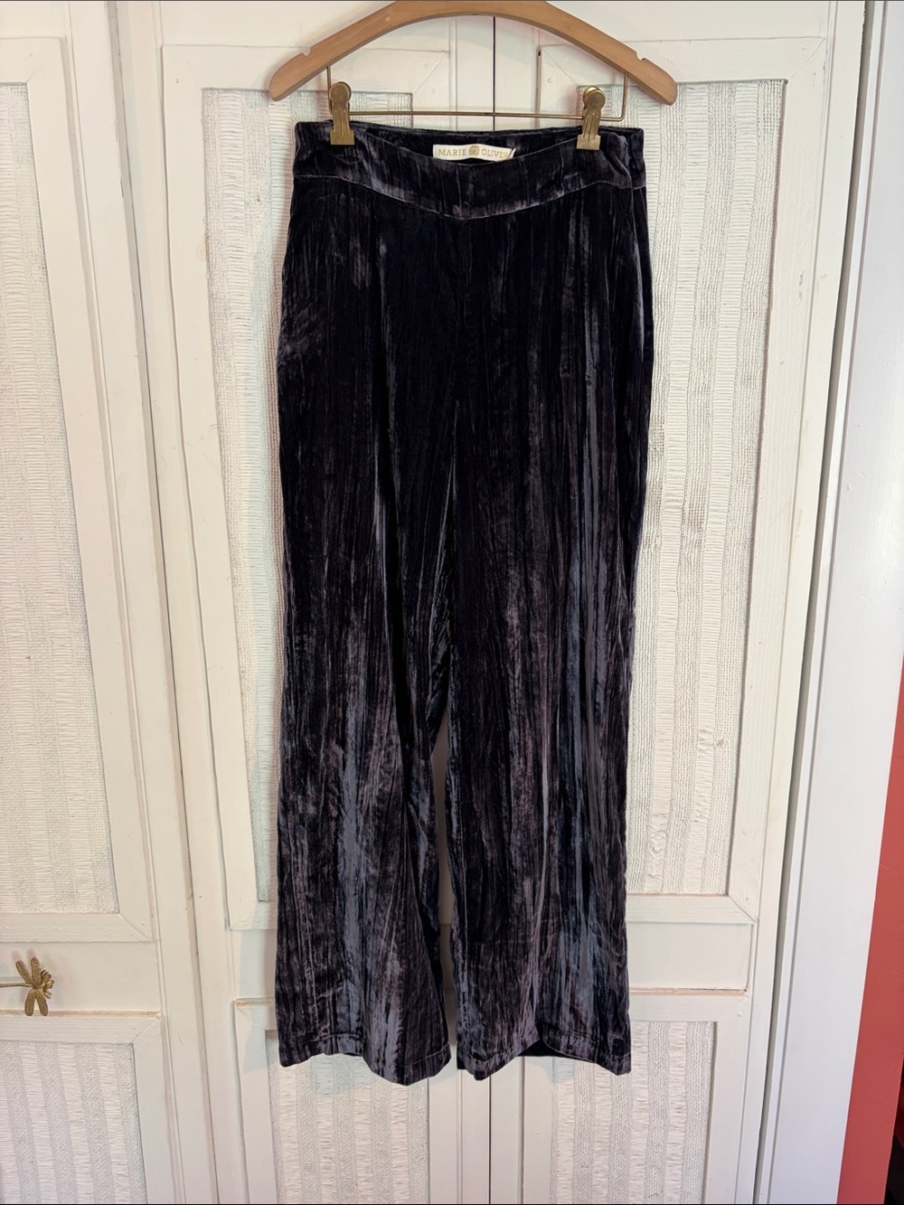 Marie Oliver Crushed Velvet Wide Leg Carter Pants purple size 4